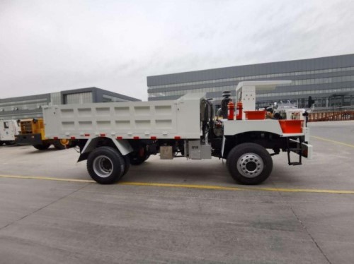 WCL-10TJ防爆柴油機(jī)無軌膠輪運(yùn)料車
